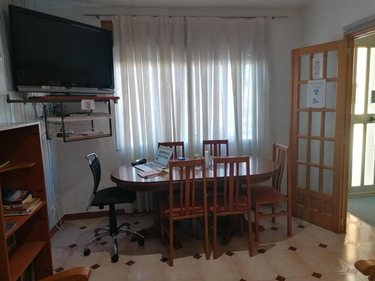 Отель Casa Angela Дельтебре Экстерьер фото